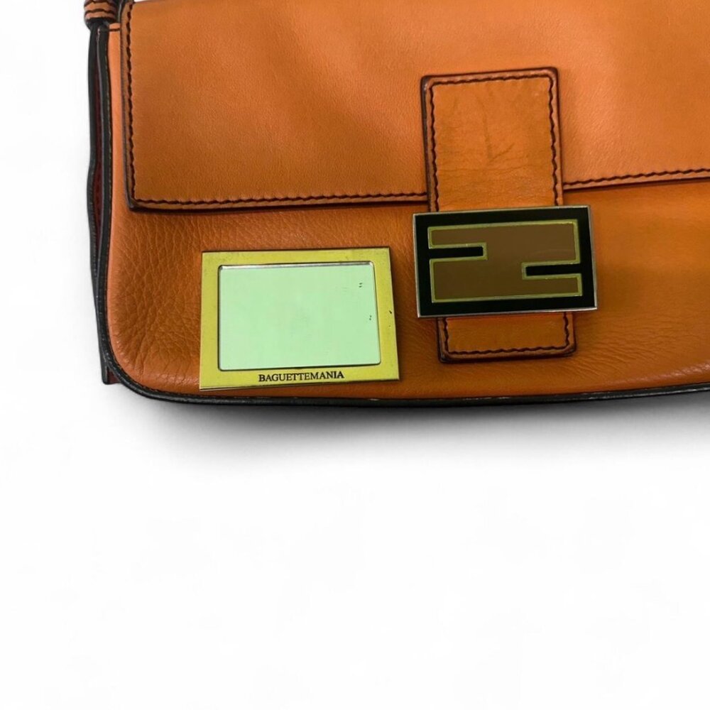 Fendi Baguette Leather Crossbody Bag with Convertible Straps - Picture 4 of 4